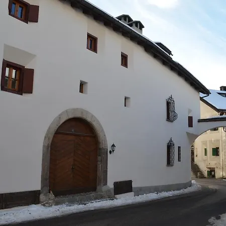Chesa Michel Apartment