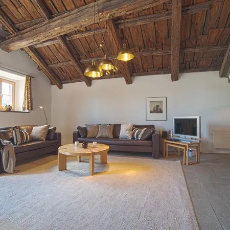 Chesa Michel Apartment