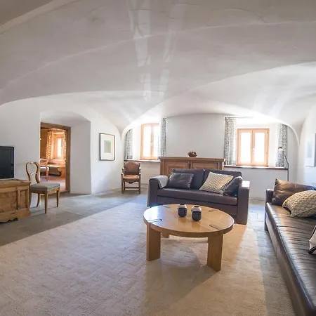 Chesa Michel Apartment