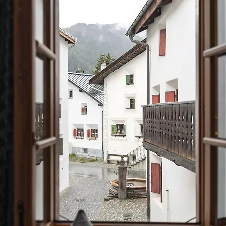 Chesa Michel Apartman